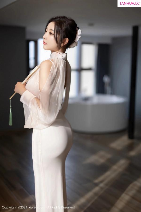 杨晨晨 sugar小甜心CC [XiuRen]高清写真图 2024.03.26 No.8294 杨晨晨Yome 丝袜美腿第8张图片